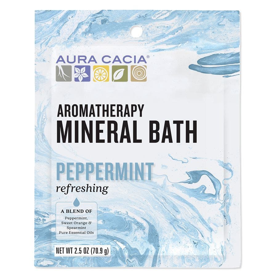 051381885076 aura cacia 2oz mineral bath packet peppermint l188507c front 1.jpeg