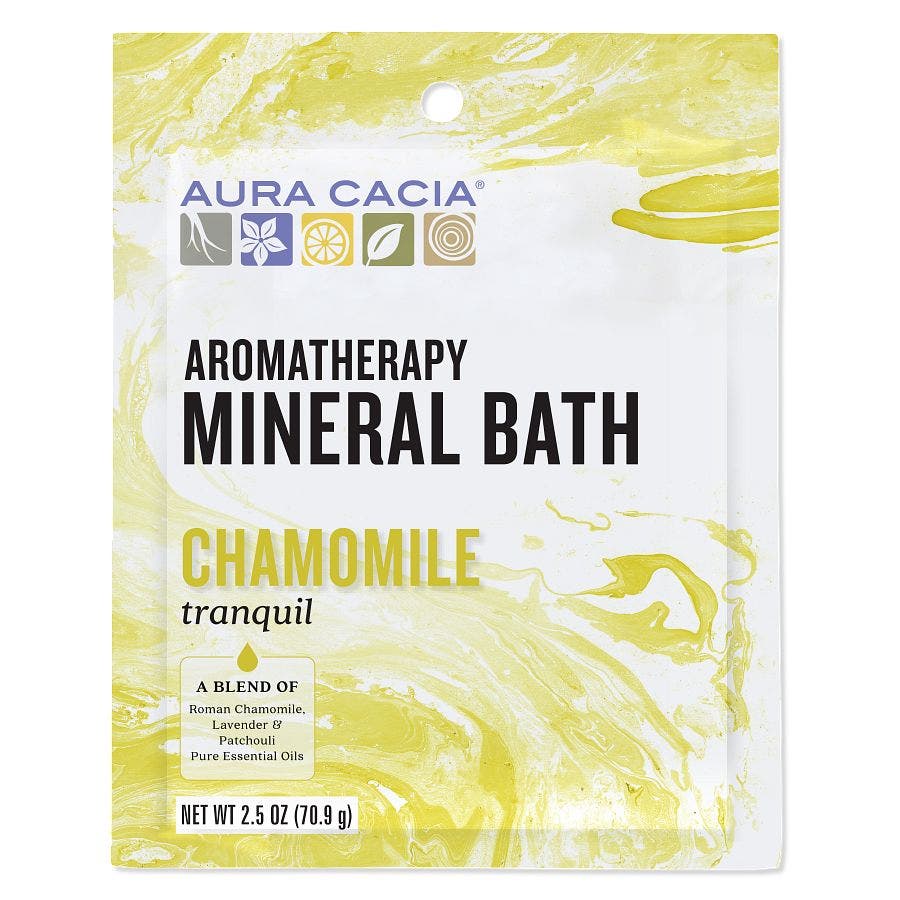 051381885199 aura cacia 2oz mineral bath packet chamomile l188519e front 1.jpeg