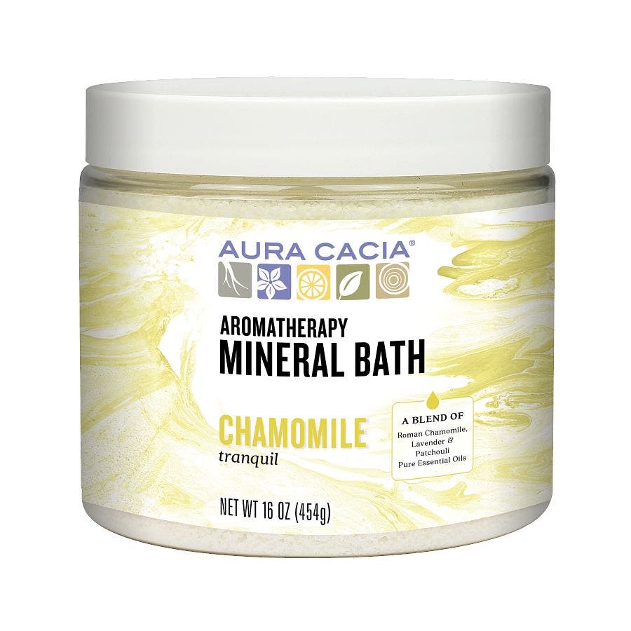 051381885250 aura cacia 16oz mineral bath jar chamomile l188525c front 1.jpeg