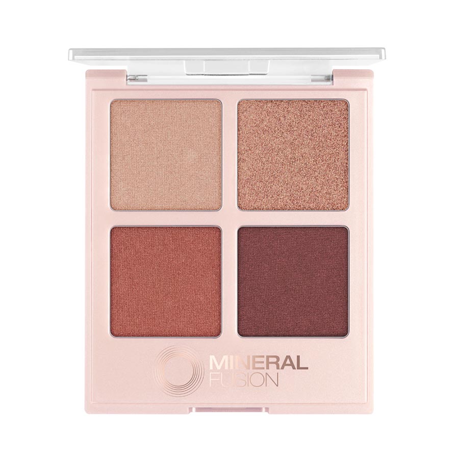 1 mineral fusion romantic getaway eye shadow palette 238238 front open.jpg
