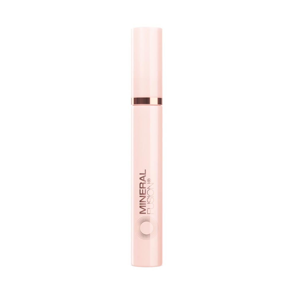 1 mineral fusion so classy volume mascara black 238246 bottle.jpg