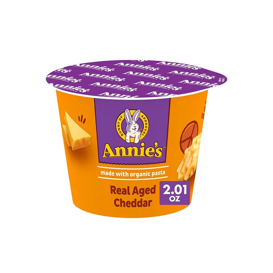 annies real aged cheddar mac and cheese 2 01oz front 241186.jpg