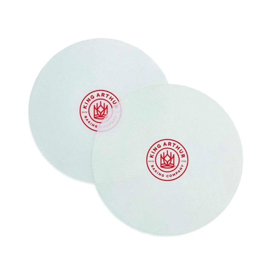 king arthur nonstick silicone round 9inch cake pan liners set of 2 front 241109.jpg