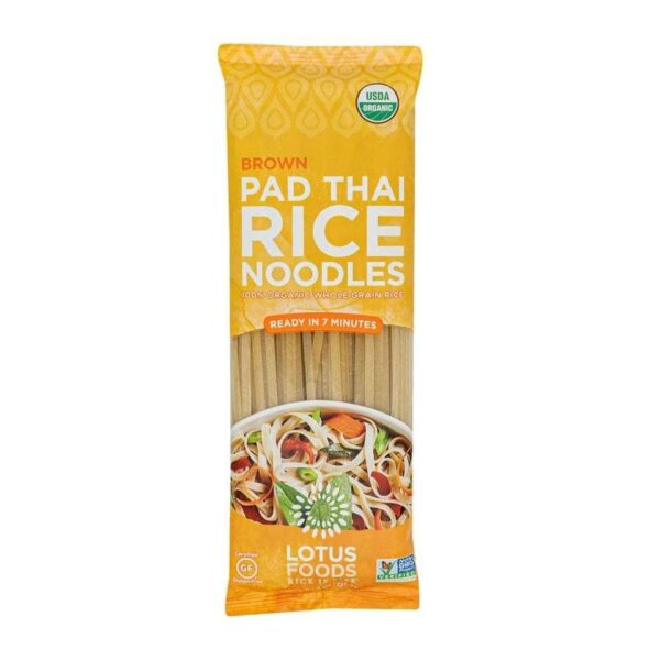 lotus foods brown pad thai rice noodles 8oz front 240533.jpg