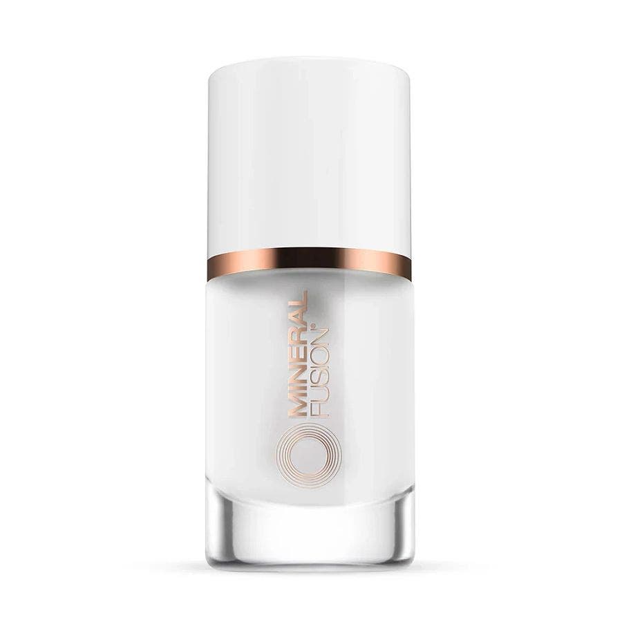 mineral fusion matte top coat nail polish front 240481 1.jpg
