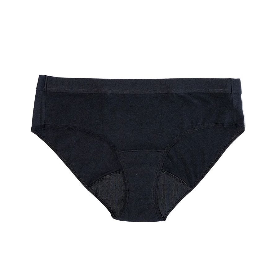 saalt period underwear black cotton brief everywear large front 241124.jpg