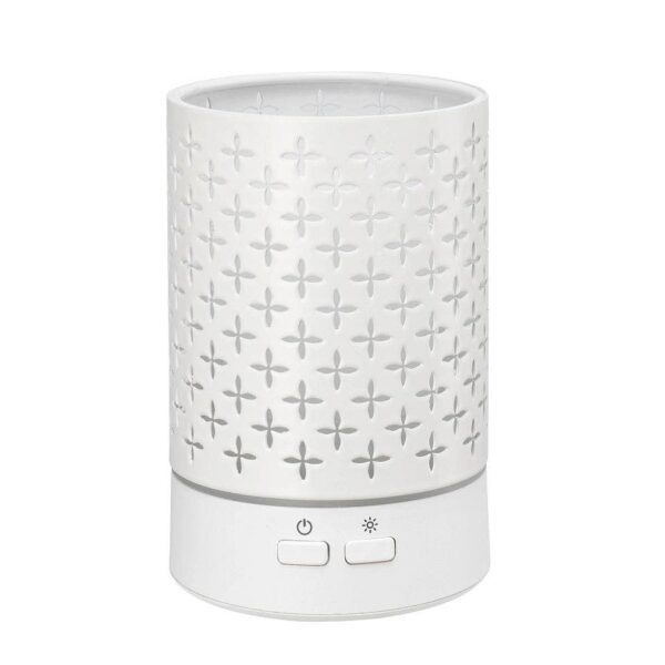 serene house twilight white metal wall plug front 240207 1.jpg