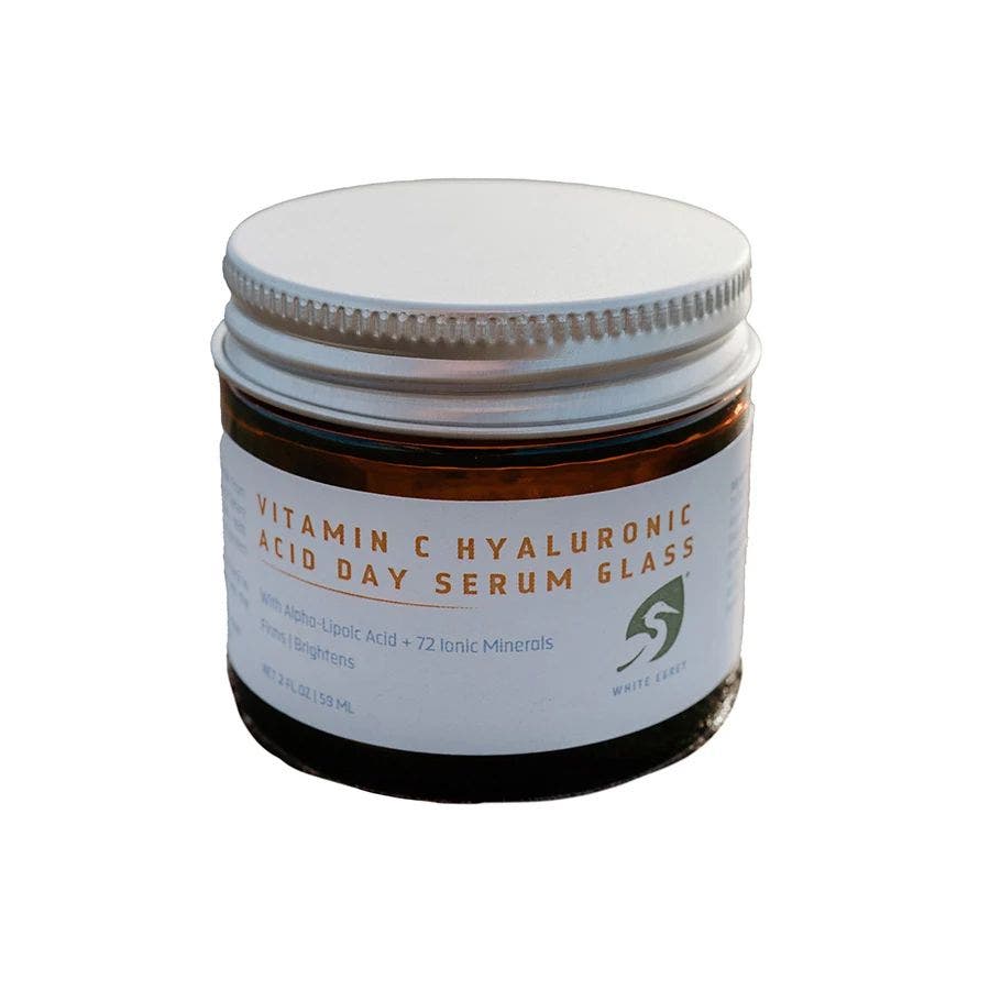 white egret vitamin c hyaluronic acid serum 2floz 239914 front 1.jpg