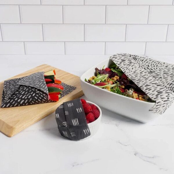 z wraps 3 pack assorted sizes beeswax food storage wraps (rhys, jaye & deryn)