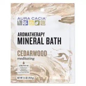 Aura Cacia Meditating Cedarwood, Aromatherapy Mineral Bath, 20.5 oz. packet