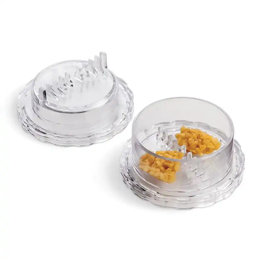 Fante's Cousin Antonella's Garlic Twist Mincer 3.15" x 3.15" x 1.57"