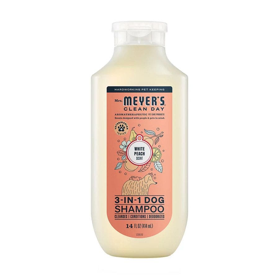 Mrs. Meyer's Clean Day White Peach 3-in- 1 Dog Shampoo Conditioner 14 fl. oz.